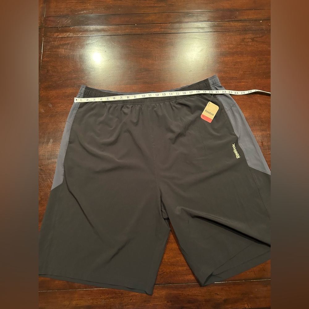 Men’s Reebok shorts 3XL